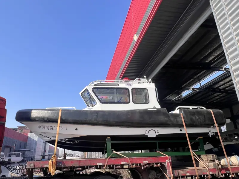 Лавада® јахта је успешно испоручила алуминијумски патролни чамац за спровођење закона од 7,8 метара