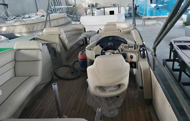 Fiberglass&aluminum Pontoon Boat